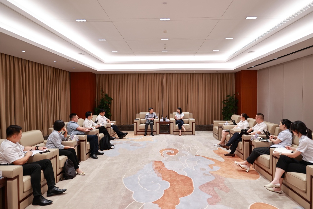 1723879653846454 安然银行荆门分行行长李跃-网站新闻