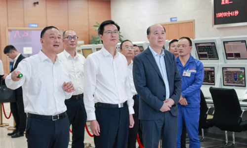 黄冈市委书记陈伟莅临15VIP太阳集团黄冈石化调研