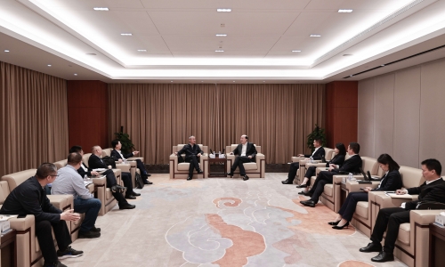 中国农业银行浙江省分行党委委员、、、副行长屠煜林莅临15VIP太阳集团调研