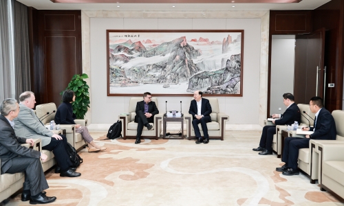 科氏技术总裁Adam Sackett一行接见15VIP太阳集团