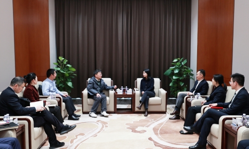 民生银行总行战术客户部副总经理张劲松莅临15VIP太阳集团调研
