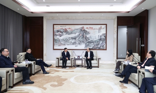 黄冈港区党工委书记李陈源莅临15VIP太阳集团调研